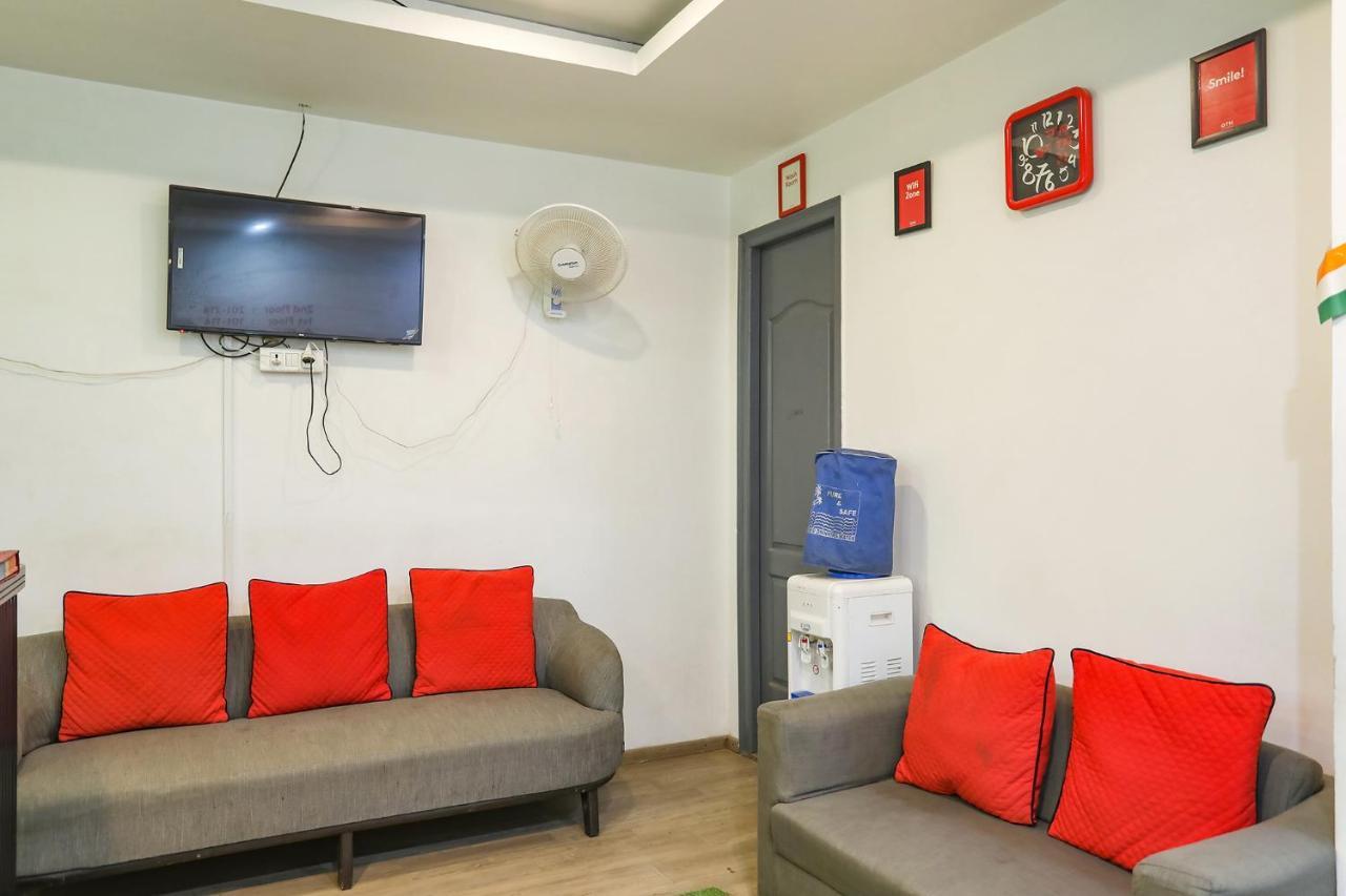 Fabhotel Golden World Gáziábád Kültér fotó